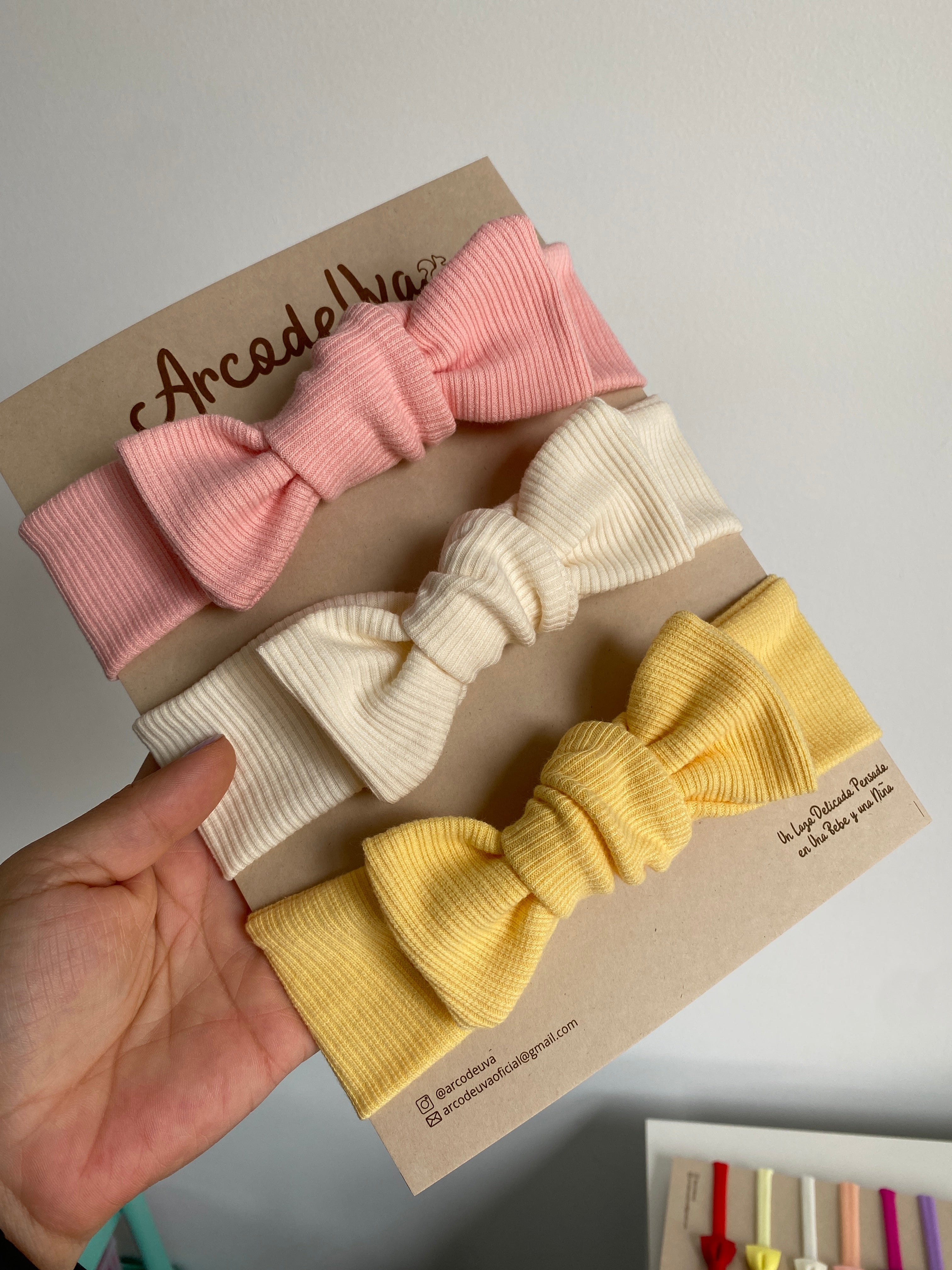 DIADEMA SALOMÉ NUDO CURUBA/HUESO/AMARILLO PASTEL * 3 UND